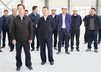 劉有明到中泰產(chǎn)業(yè)園國際果品加工基地調(diào)研工作