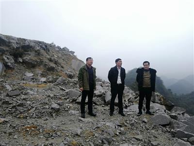 趙伯廷帶隊赴柳州市考察石灰?guī)r礦項目