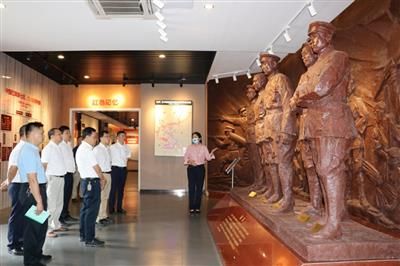 礦業(yè)公司黨支部開展“參觀紅色圣地 追尋革命精神”主題黨日活動