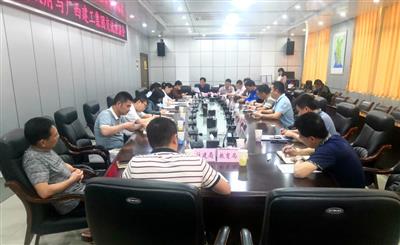 陳白宇與欽南區(qū)常務(wù)副區(qū)長石璨舉行工作會談