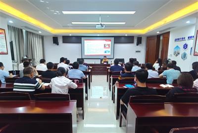 公司舉辦露天礦山高效開采技術(shù)及發(fā)展趨勢研析專題培訓(xùn)