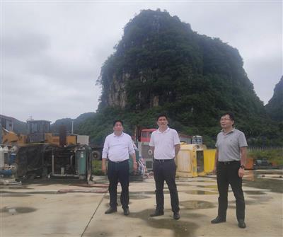 趙伯廷到柳州市考察礦點