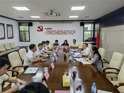 趙伯廷率隊(duì)到百色市洽談項(xiàng)目合作